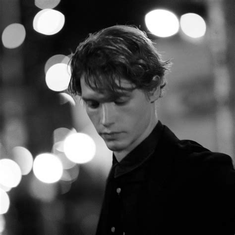 billy howle face of prada|howle the war movie.